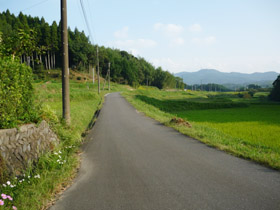 赤の帯　染織家Ａさんの帯